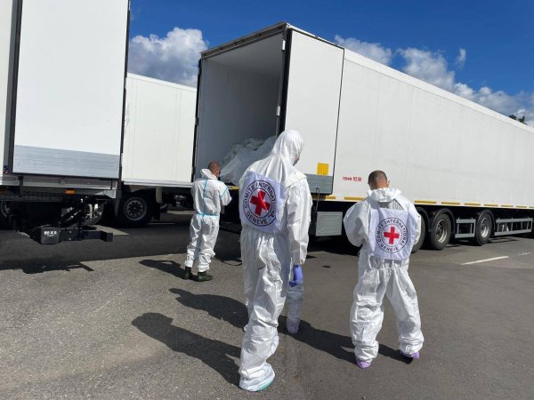 启运操盘 乌方称1000名阵亡士兵遗体被运回乌克兰